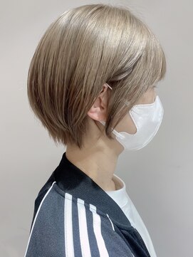 サンド 池袋(sand) 白髪ぼかし/ショートヘア/ダブルカラー/池袋駅/ボブ