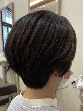 アルターリール(aL ter Rire) 黒髪/グレーベージュ/レイヤーロング/前髪パーマ