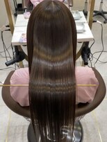 ロンド レア 天神大名店(Lond Le’a) 小顔に見せるヘア/ワンレン/ボブウルフ/ネビージュ/黒髪カタログ