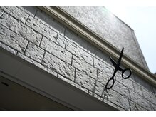 ムジカ(MuSICA)の雰囲気（Scissors sign）