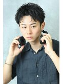 長め　スパイキーショート
