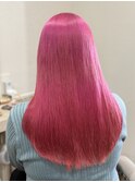 ビビットピンクケアブリーチダブルカラーレイヤーカット