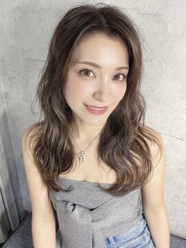 アイリス(AIRIS) ヘーゼルベージュ/レイヤーカット