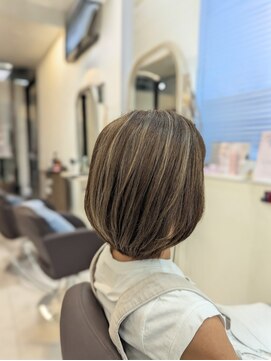 アオカマクラ(a-o Kamakura) 海にハイライトは似合いすぎ