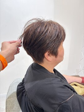 ブランニューイヴ 生駒店(Brand new eve) 白髪ぼかしハイライト