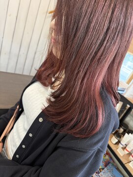 リヴァイアール(rewaiaul) 顔周り低めレイヤースタイル