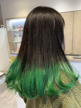 ルルバイアズール 草加店(LULU by azule) 裾カラー,グリーン,エメラルドグリーン【草加】