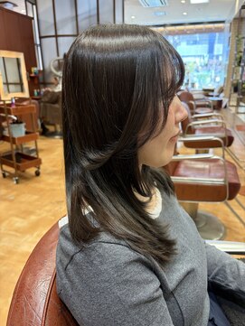ジュール ドゥJour doux ロング　レイヤー　暗髪グレージュ　ツヤカラー