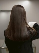 ヌード(nude)&nbsp;ツヤ感グレージュセミロング｜ブリーチなしカラー