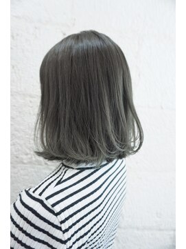 ティンク 横須賀中央(Tink) オリーブグレー◎