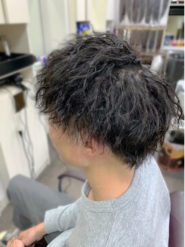 トゥエンティーフォー 泉大津店(24) ツイストパーマ