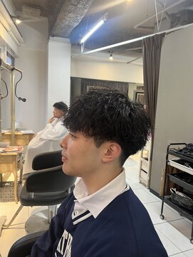 アイズ 海老名(AIZU) 波巻きスパイラルパーマ　波巻きパーマ　メンズパーマ