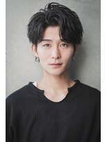 カライングドゥ(ing deux) スーツ短髪ツーブロック束感モテる黒髪シークレットパーマ流行