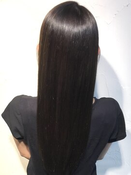 アティック(attic) ミディアム/ロング/ボブ/髪質改善/縮毛矯正/美髪/トリートメント