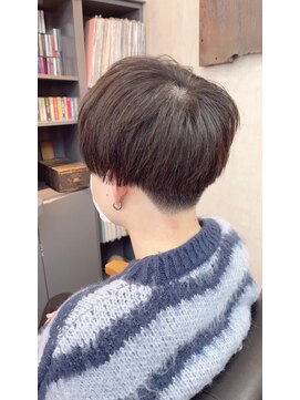 オト(oto) 清潔感と好印象を両立。自然体でキマるメンズヘア。」