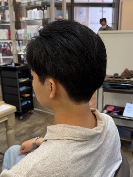 アルターリール(aL ter Rire) スパイキーショート/ブルーブラック/フェザーパーマ/杉田花乃