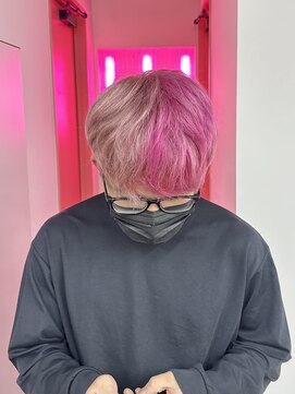 ダズリングディア(Dazzling Deer) ペールピンク/デザインカラー/ツートン/マッシュショート