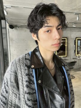 スクリーン(SCREEN) MEN’S HAIR/ブルーブラック/フェザーパーマ/三宮/元町/居留地