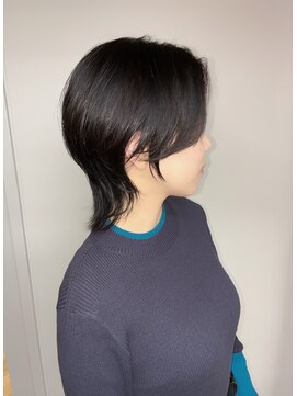 アルテペロ(arte pelo) センターパート/ウルフ/くびれ