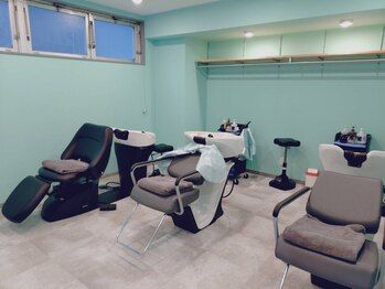 シャンプー 町田店の写真/採用倍率15倍の難関を突破。選りすぐりのスパニストが贈る、癖になる極上ヘッドスパ体験。