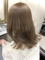 ルノン(LUNON)&nbsp;黒髪クラゲヘアーオリーブグレー小顔ココアベージュ