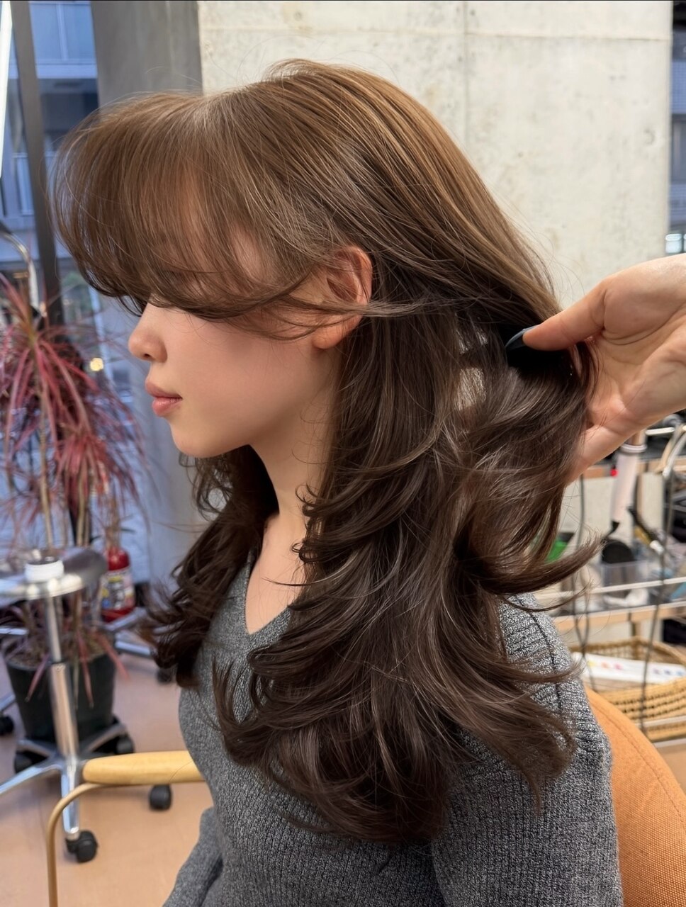 2026年夏】ダークグレージュの髪型・ヘアアレンジ｜人気順｜5ページ目