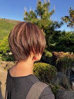 エン(en)&nbsp;伸ばす途中も楽しむショートウルフ