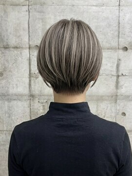 リトマス 二子玉川(litmus) 二子玉川/白髪/ハイライト/レイヤーボブ/50代/40代/ショート