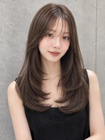 ブルーム コスタ(Blume COSTA)&nbsp;韓国くびれレイヤー×グレージュ