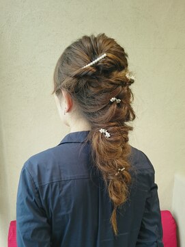 プーニョ(PUNO) くるりんぱ  ロングダウン