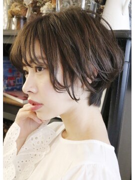 オペラ(OPERA by BALLET HAIR) ショートと横顔
