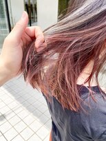 ブレイズ ザ サロン(BLAZE THE SALON)&nbsp;ブリーチなしの濃いめピンクインナーカラー【BLAZE 大庭】
