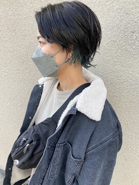ヘアーデザイン ビビッド(HAIR DESIGN VIVID) ショートウルフ × インナーカラー