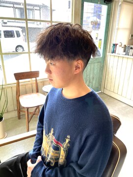 アンティコ(Antico) ツイストスパイラル束感ツーブロック流行マッシュショートモテ髪