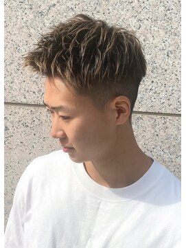 クオンヒール 淀屋橋店(QUON HEAL) スペインカール/スパイキーショート/フェザーパーマ/フェード