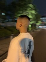 フランクスバーバー アンド ビアークラブ(FRANK'S BARBER and BEER CLUB)&nbsp;スキンフェードボウズグラデーションバズカット