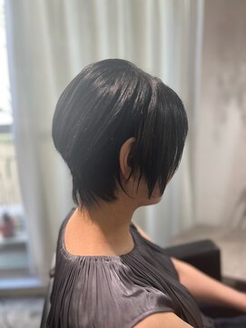 ツムグ 代官山店(TUMUGU) 30代40代50代×グレージュカラー白髪ぼかし×小顔ショート代官山