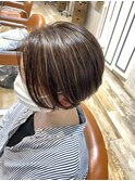 ブリーチあり　ハイライト×大人ショート