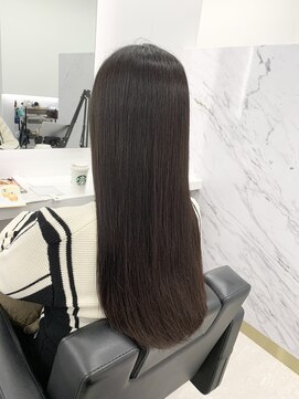 イレス 札幌駅南店(IRESU) 前髪カタログマチルダボブ 顔型別ヘアスタイル特集ウルフ