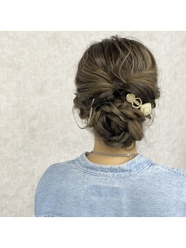 ドアホワイト(door white) 【doorwhite 新松戸 Kanna】結婚式お呼ばれヘアセット