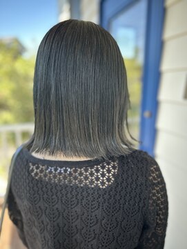 アエル(aelu) オリーブカラー×切りっぱなし