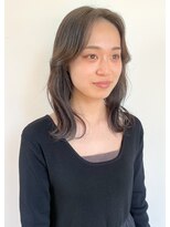 ヘアーアイストゥーレ(HAIR ICI TRE)&nbsp;オリーブカラー担当渡辺聖