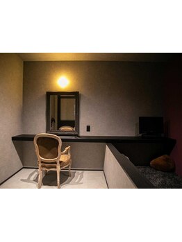 《完全個室/キッズスペースあり◎》目の届く範囲でお子様と一緒に過ごせる＊お子様も一緒に通いやすい♪