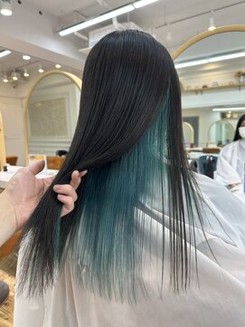 アプリバイリアン 浦和2号店(appri by Rien) 韓国風 レイヤーカット[ターコイズブルー]浦和/韓国