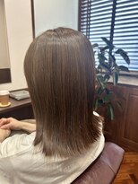 ミレナ(Milena) 艶カラー