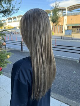 フーワ(Fuwa) ［ブリーチ必須］ミルクティーカラー