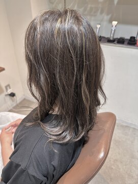 ビオトープ(biotope) 白髪ぼかし×ハイライト