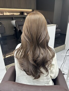 アイズ 横浜(IS) ヘーゼルベージュ/ブリーチなしダブルカラー/横浜