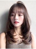 レイヤーカット内巻きワンカールオリーブベージュ