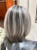 イリス 名古屋 名駅(Iris)&nbsp;名駅/名古屋/ブリーチ/縮毛矯正/ダブルカラー/エクステ/髪質改善